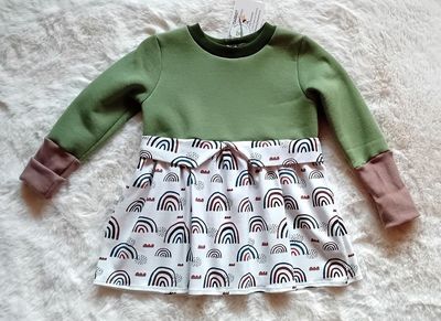 Girly Sweater REGENBOGEN  in Gr. 98 Girly Sweater REGENBOGEN  in Gr. 98