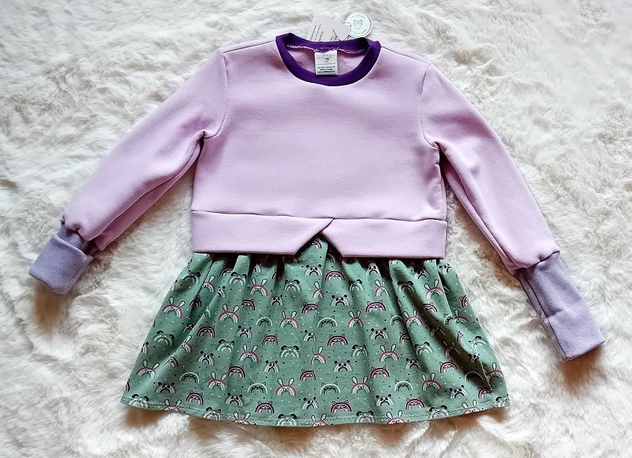 Girly Sweater  REGENBOGEN HASEN in Gr. 110