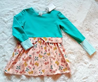 Girly Sweater  OBSTGARTEN  in Gr. 128 Girly Sweater  OBSTGARTEN  in Gr. 128