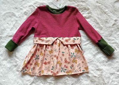 Girly Sweater KIRSCHEN in Gr. 92 Girly Sweater KIRSCHEN in Gr. 92