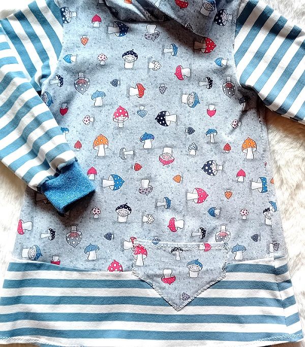 Kapuzenkleid Kinder langarm PILZE in Gr.  92