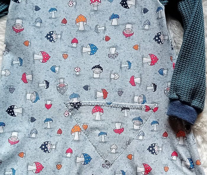 Kinderkleid langarm  PILZEWIESE in Gr. 98