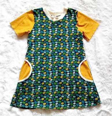 Kinderkleid Sommerkleid BLUMENSTECKER  in Gr. 122 Kinderkleid Sommerkleid BLUMENSTECKER  in Gr. 122