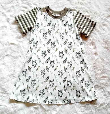 Kinderkleid Sommerkleid EUKALYPTUS in Gr. 134