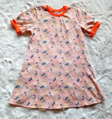 Kinderkleid Sommerkleid SOMMERROMANTIK in Gr. 140 Kinderkleid Sommerkleid SOMMERROMANTIK in Gr. 140