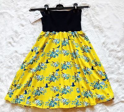 Damenrock Tellerrock  BLUMENZEIT in Universal Gr. 36-40 Damenrock Tellerrock  BLUMENZEIT in Universal Gr. 36-40