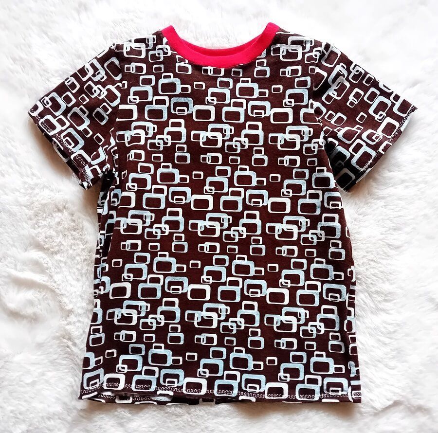 Kinder T-Shirt FENSTER in Gr. 116 Kinder T-Shirt FENSTER in Gr. 116