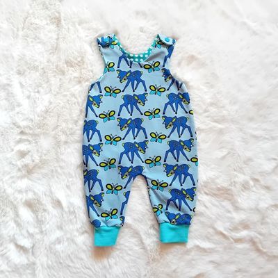 Baby Strampler  BAMBI BLAU  in Gr. 56 Baby Strampler  BAMBI BLAU  in Gr. 56