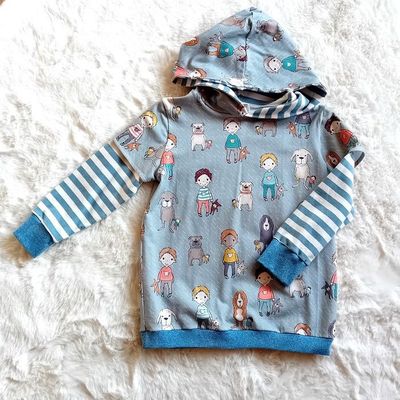 Kapuzenpullover Jungen  HUNDE in Gr. 110/116