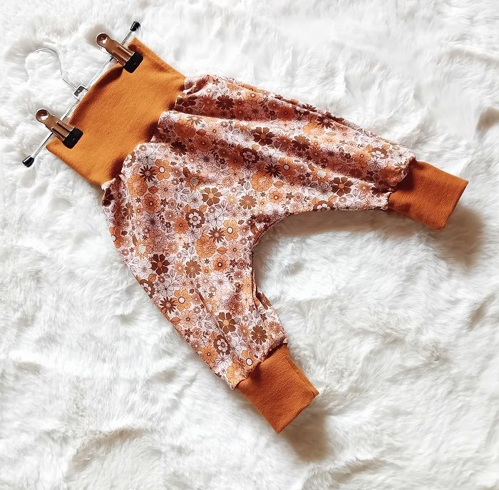 Baby Pumphose HERBST in Gr. 62/68 Baby Pumphose HERBST in Gr. 62/68