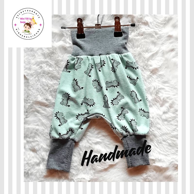 Baby Pumphose DINOS in Gr. 62/68