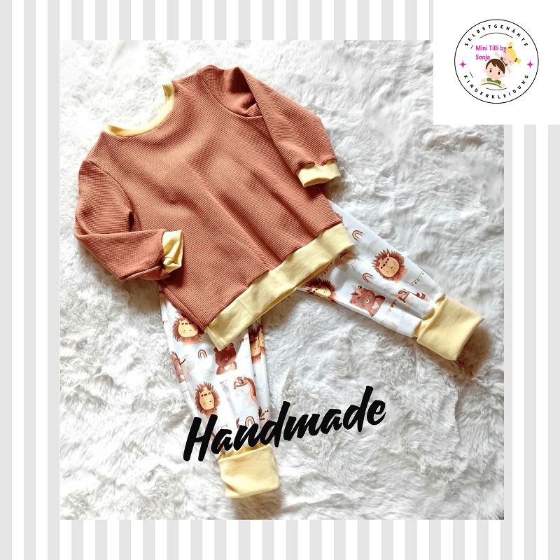 Kinder Set Pullover & Hose WILD ANIMALS in Gr.  98/104