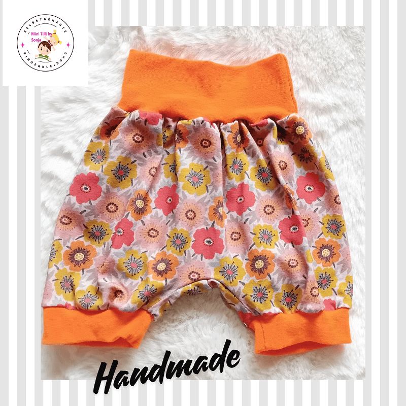 Kindershorts SOMMERBLUMEN in Gr. 80-92