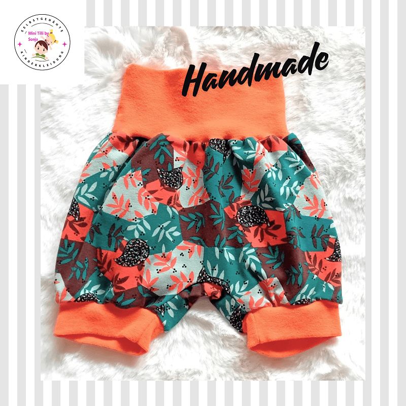 Babyshorts  KUNTERBUNT in Gr. 68 - 92