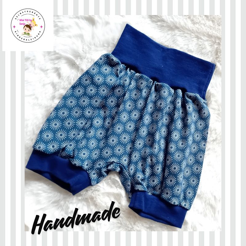 Kindershorts BLUMEN in Gr. 80-92