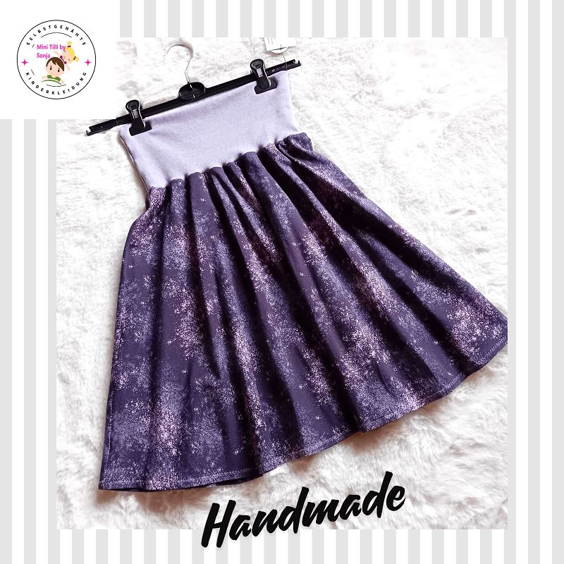 Damenrock Tellerrock  FEUERWERK  in Universal  Gr. 40-44