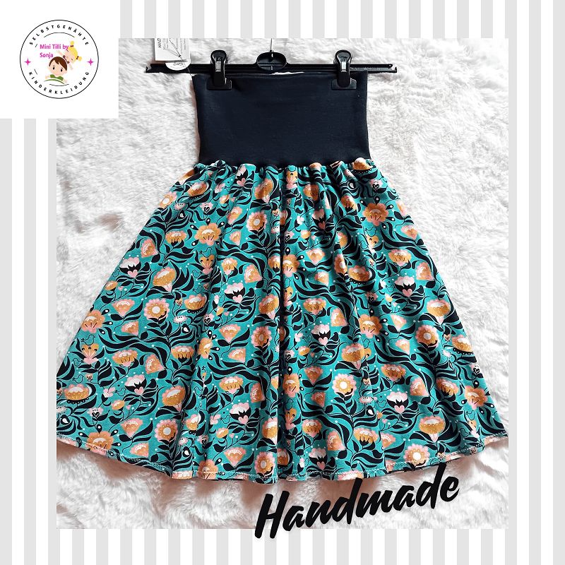 Damenrock Tellerrock  BLUMENTANZ  in Universal Gr. 36-40