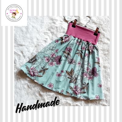 Kinderrock Tellerrock TRAUMBLUMEN in Gr. 134/140