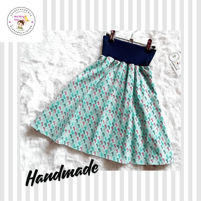 Kinderrock Tellerrock ROSEN in Gr. 146/152