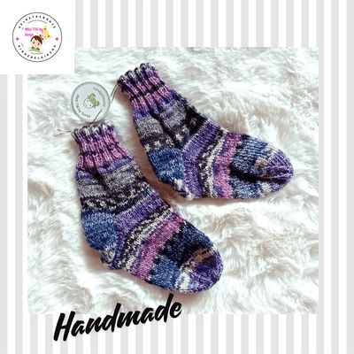 handgestrickte Kindersocken lila rosa in Gr. 22/23