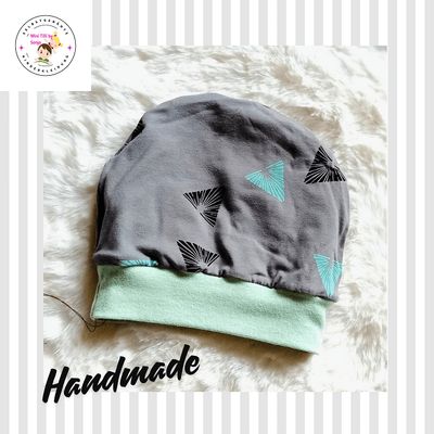 Baby Beanie  KATZEN DREIECKE / 9-12 Monate
