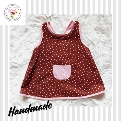 Kinderschuerze PUNKTE in Gr. 98 - 104