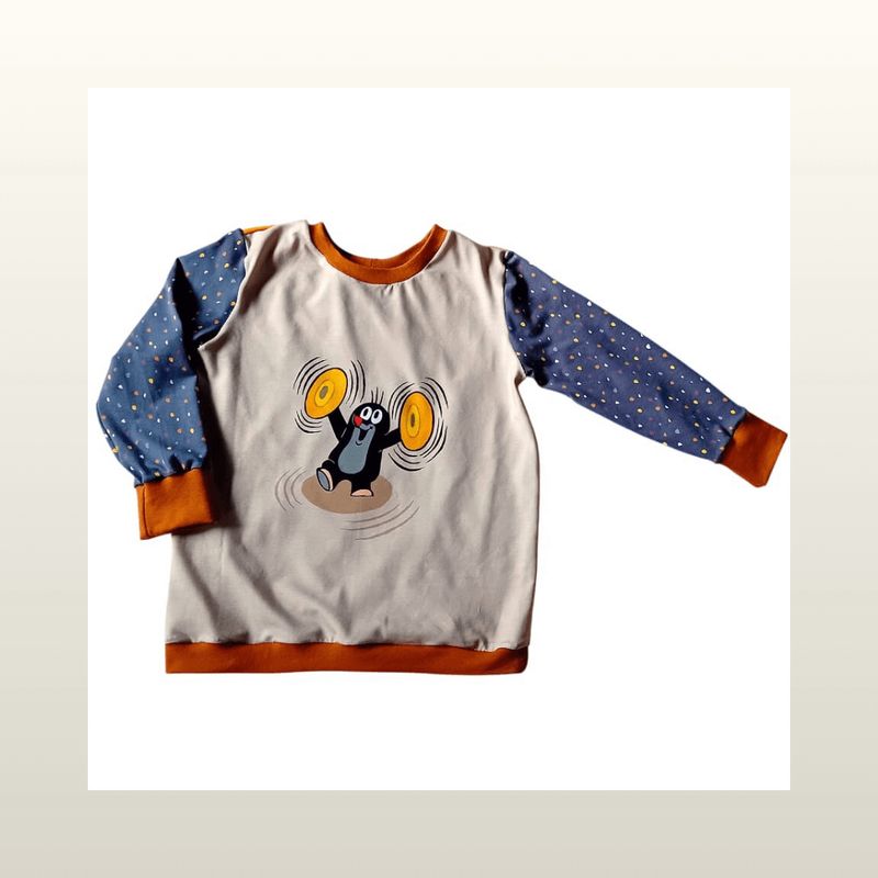 Kinderkleidung mit Helden der Kindheit von Mini Tilli by Sonja