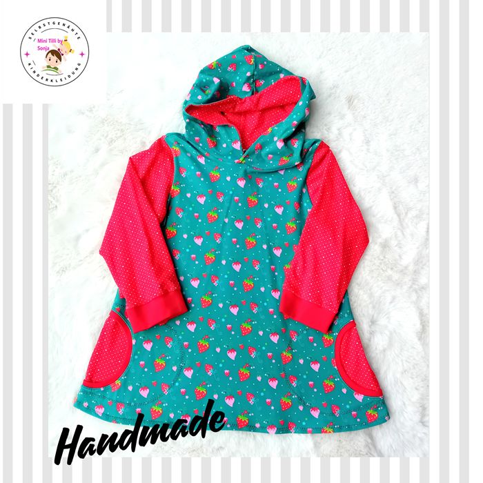 Kapuzenpullover Kinder Hoodie ERDBEEREN in Gr. 92 und 116