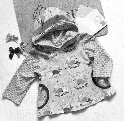 Kapuzenpullover Kinder mit Taschen | Wunschdesign Kapuzenpullover Kinder mit Taschen | Wunschdesign
