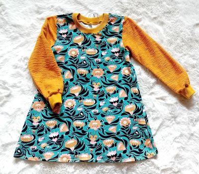 Kinderkleid langarm  BLUMENTANZ in Gr. 98
