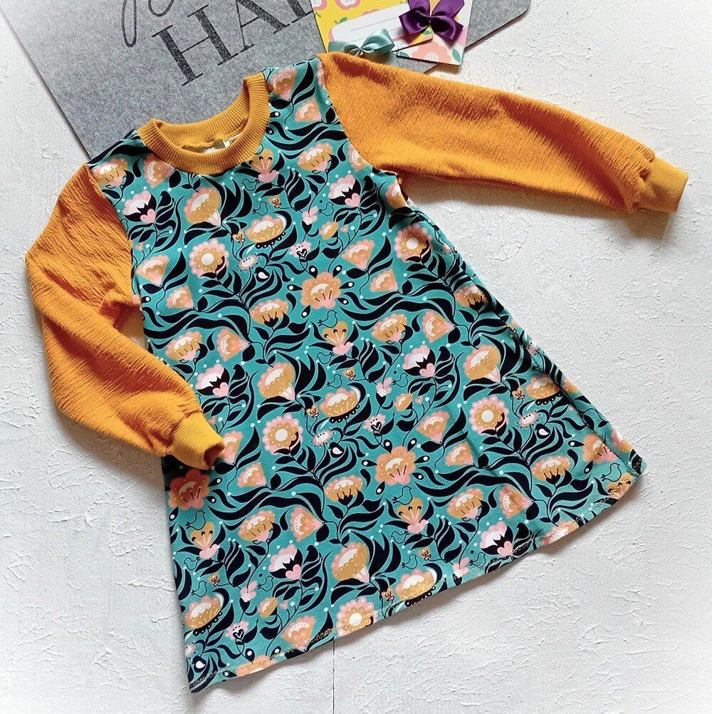 Kinderkleid langarm BLUMENTANZ in Gr. 98 Kinderkleid langarm BLUMENTANZ in Gr. 98