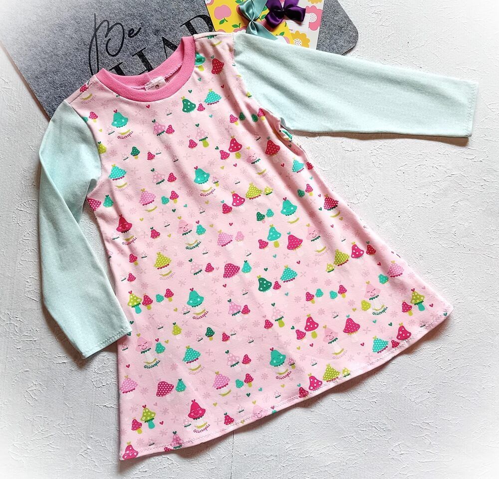 Kinderkleid langarm BUNTE PILZE in Gr. 104 Kinderkleid langarm BUNTE PILZE in Gr. 104