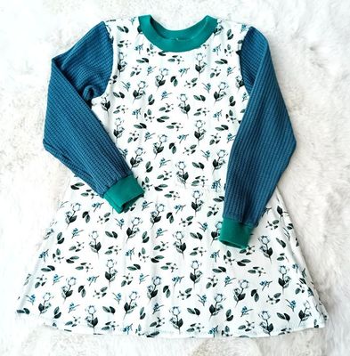 Kinderkleid langarm  ROSEN in Gr. 104
