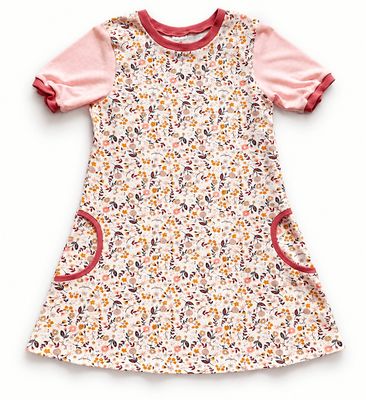 Kinderkleid Sommerkleid KLEINE BLUMEN in Gr. 116 und 140