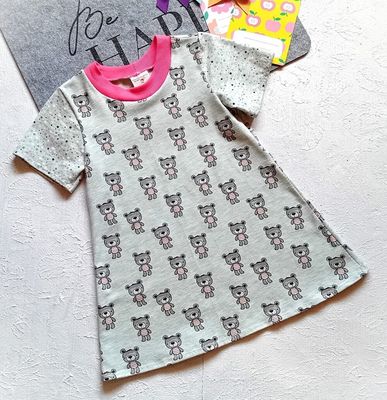 Kinderkleid Sommerkleid KLEINE KUSCHELTIERE in Gr. 92 Kinderkleid Sommerkleid KLEINE KUSCHELTIERE in Gr. 92