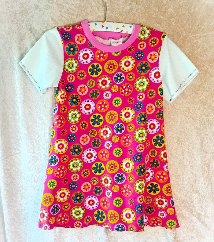 Kinderkleid Sommerkleid BLUMENKRINGEL in Gr. 122