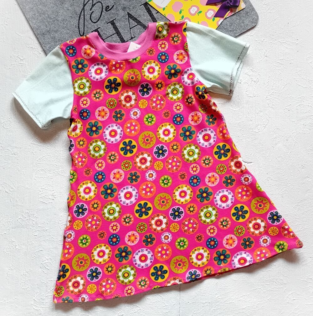 Kinderkleid Sommerkleid BLUMENKRINGEL in Gr. 122