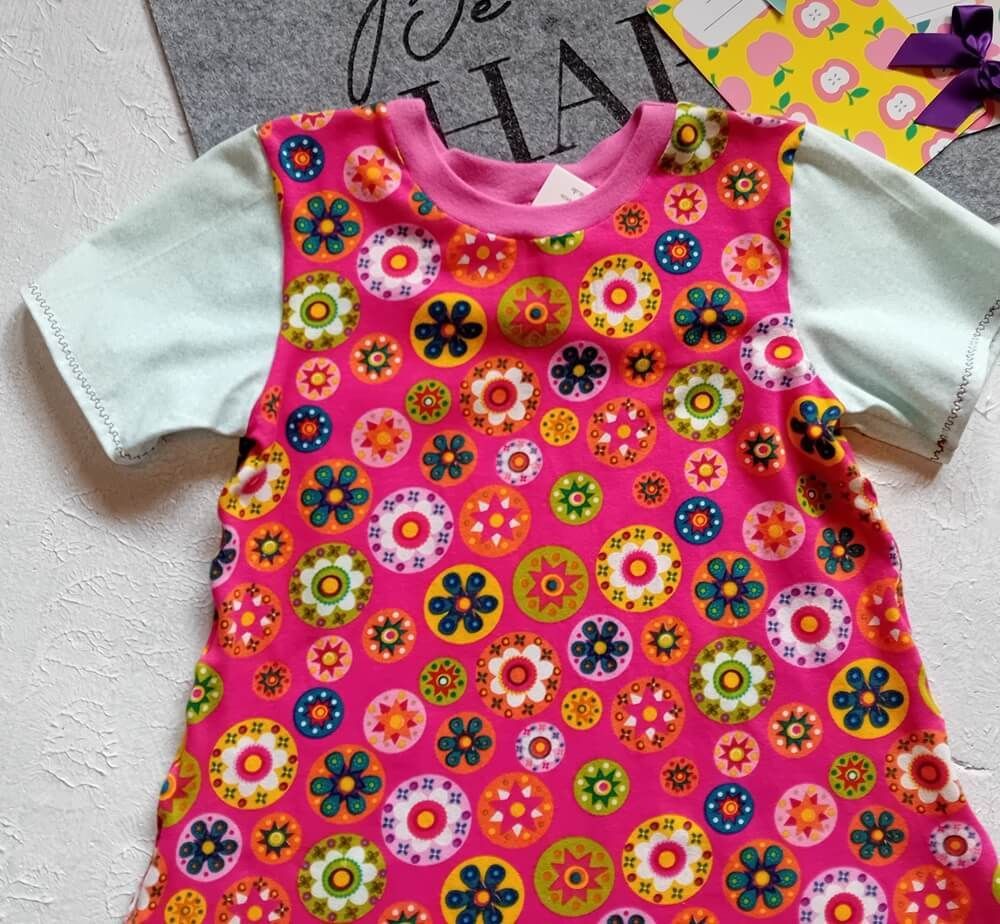 Kinderkleid Sommerkleid BLUMENKRINGEL in Gr. 122
