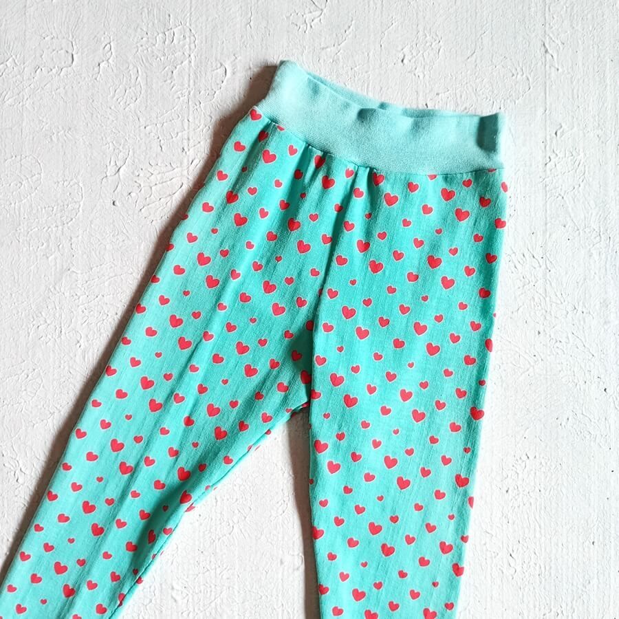 Kinder Leggings HERZCHEN in Gr. 86 und 98