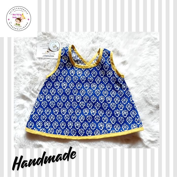 Kinderschuerze PUNKTETANZ in Gr. 80