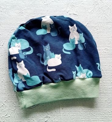 Baby Beanie  KATZEN BLUMEN / 9-12 Monate