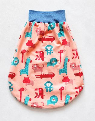 Baby Strampelsack ELEFANTEN & SPIELTIERE | 0-5 Monate Baby Strampelsack ELEFANTEN & SPIELTIERE | 0-5 Monate