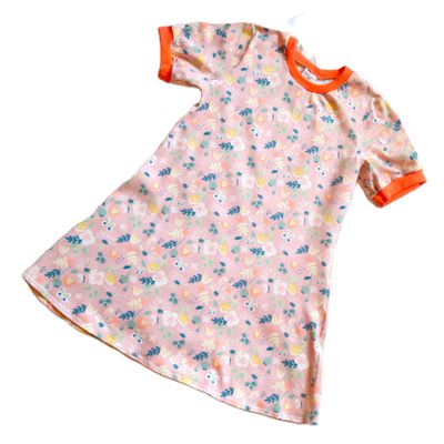 Kinderkleid Sommerkleid SOMMERROMANTIK in Gr. 140 Kinderkleid Sommerkleid SOMMERROMANTIK in Gr. 140