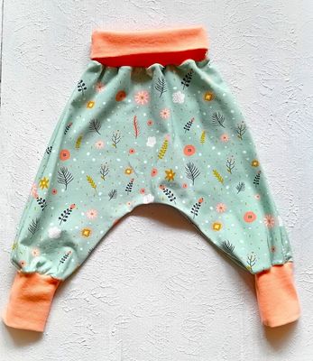 Baby Pumphose FEDERLEICHT in Gr. 74/80
