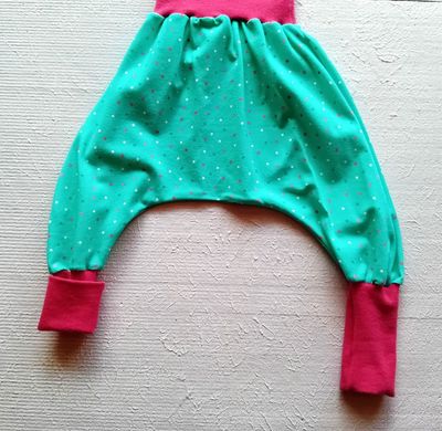 Baby Pumphose PUNKTE in Gr. 74/80