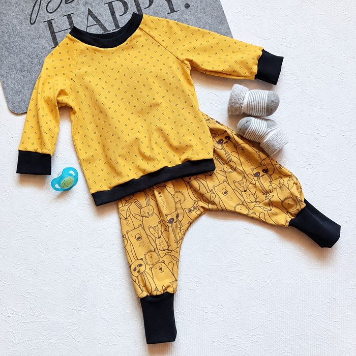 Baby Set Pumphose und Pullover WALDTIERE in Gr. 68/74 Baby Set Pumphose und Pullover WALDTIERE in Gr. 68/74