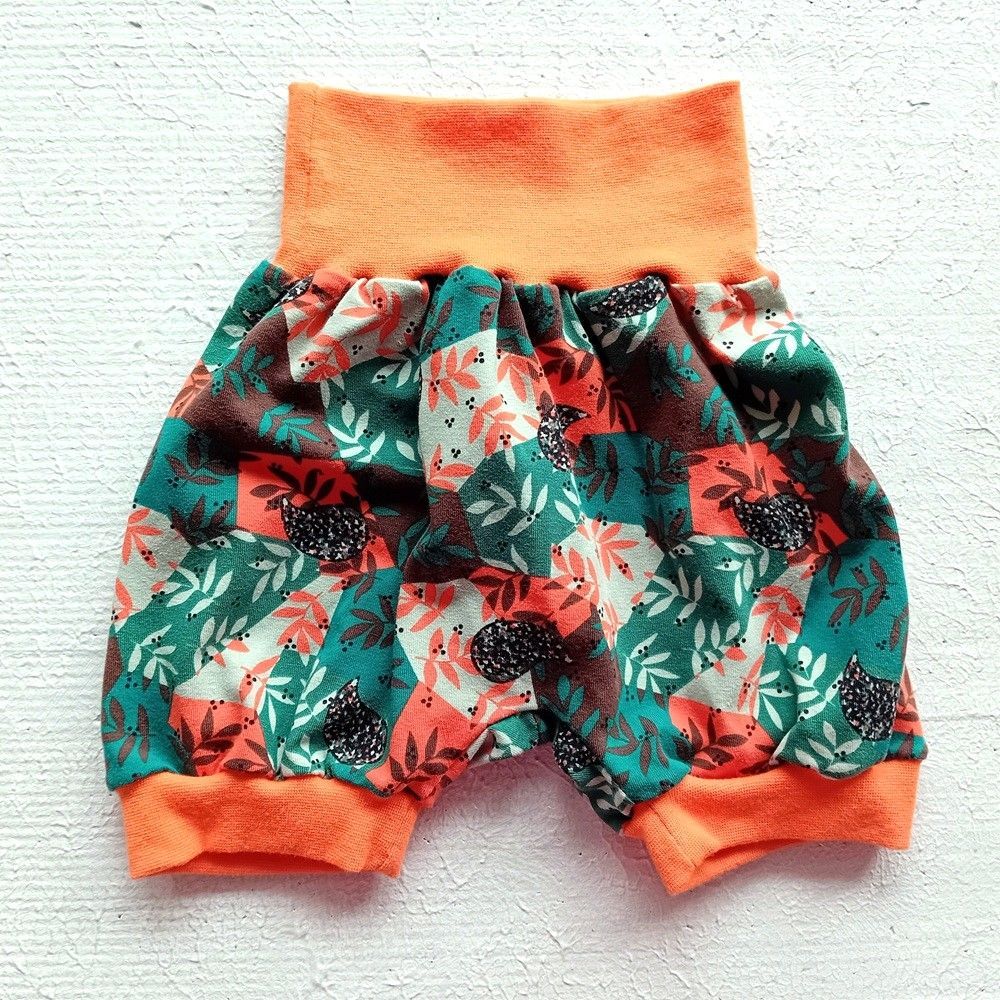 Babyshorts  KUNTERBUNT in Gr. 68 - 92