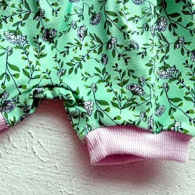 Babyshorts NELKEN in Gr. 56 bis 74