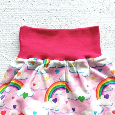 Babyshorts REGENBOGEN in Gr. 56/62