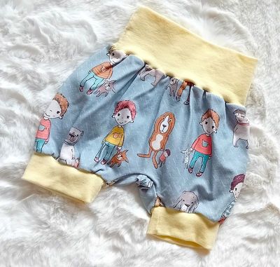 Babyshorts  HUNDE in Gr. 68/74